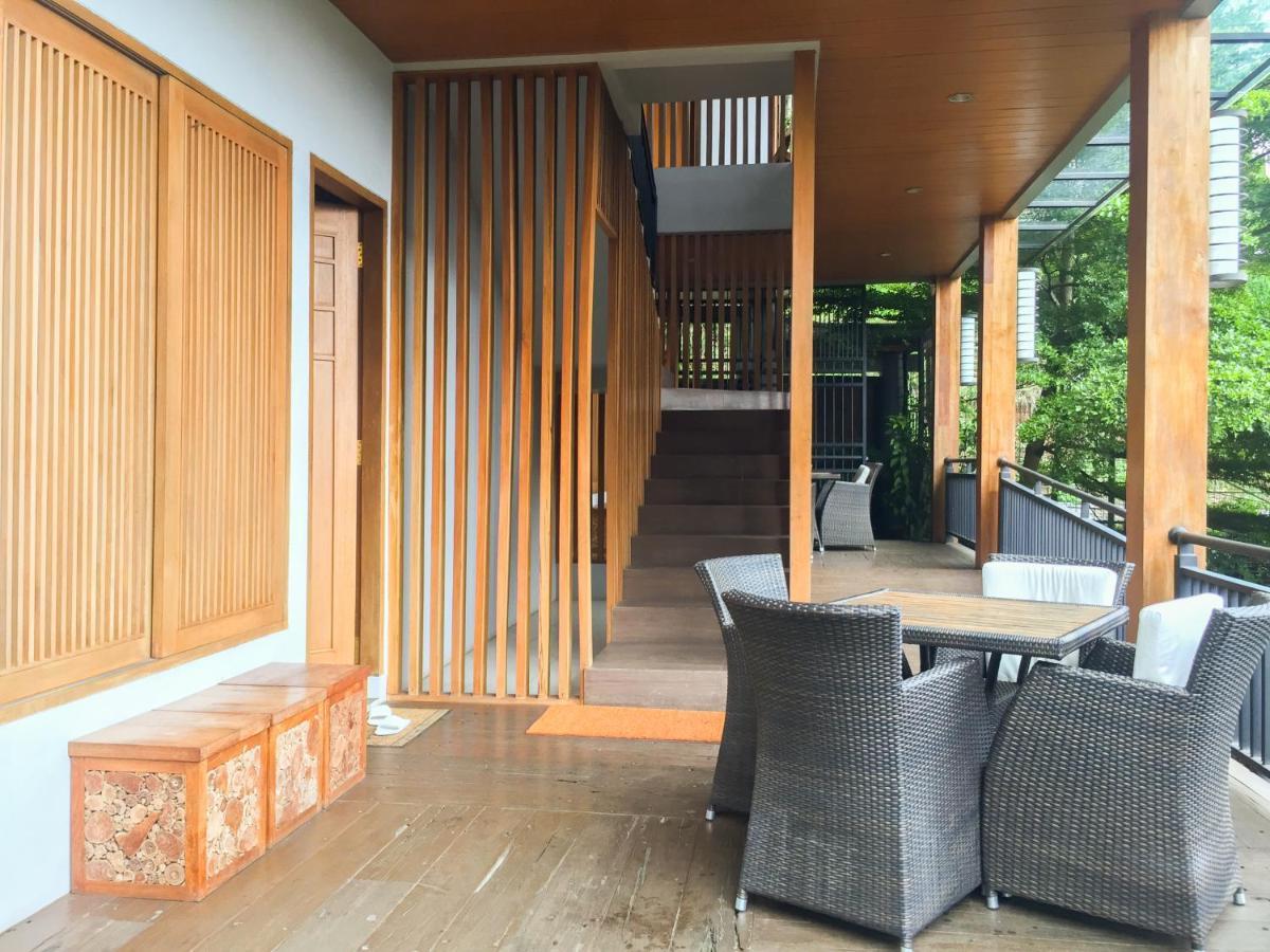 Rumah Stroberi Organic Farm & Family Lodge Lembang Eksteriør billede
